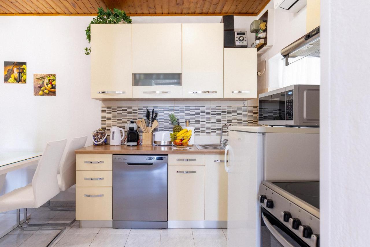 Antique Garden Villa Спліт Екстер'єр фото