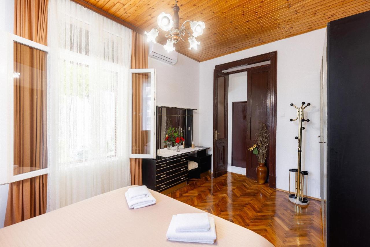 Antique Garden Villa Спліт Екстер'єр фото
